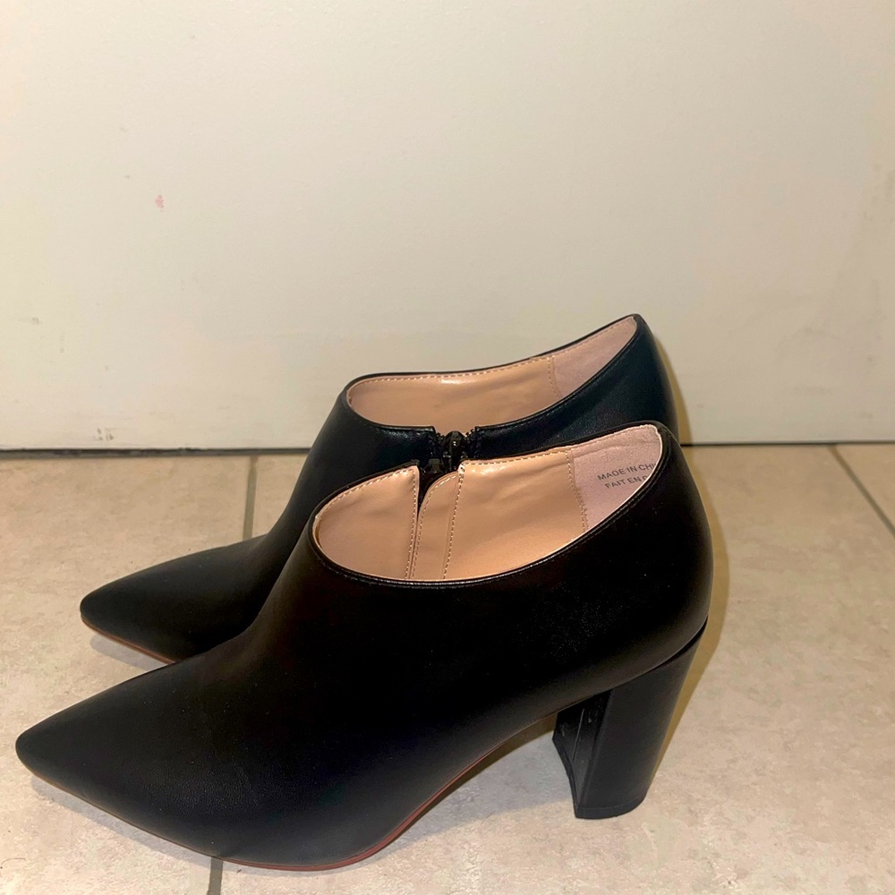 Dynamite Ankle Booties - Picture 2 of 4